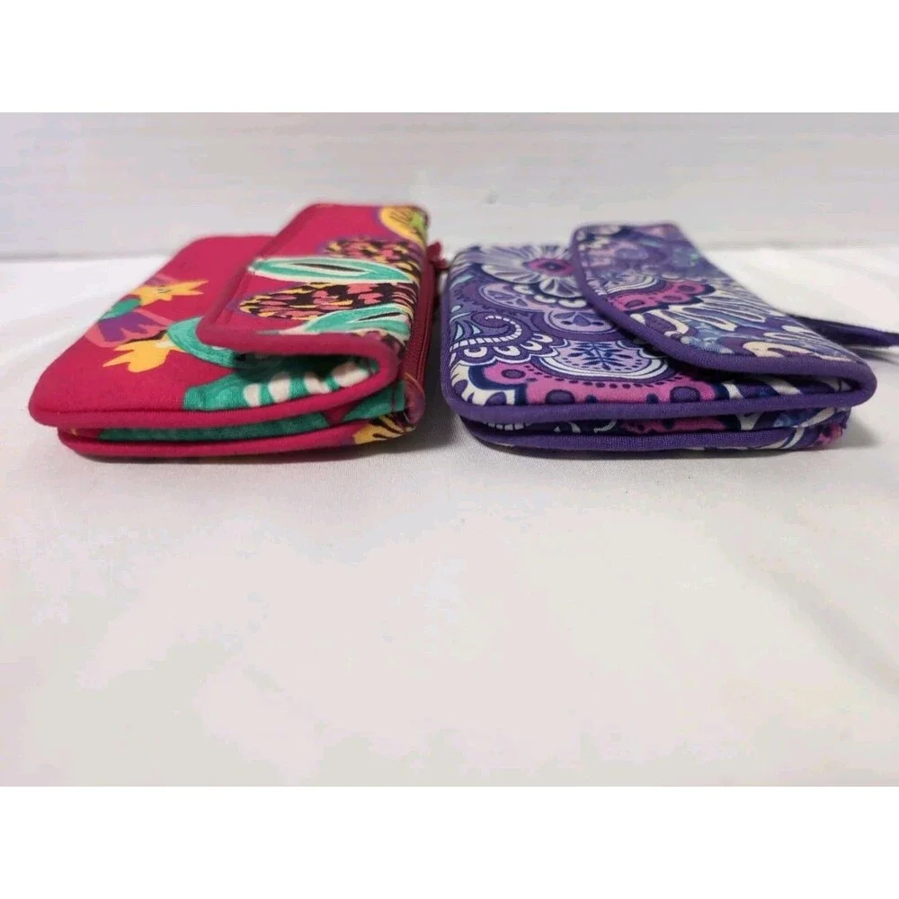 VERA BRADLEY Lot of 2 KEYCHAIN ID CARD HOLDER PURPLE RED - Picture 14 of 16